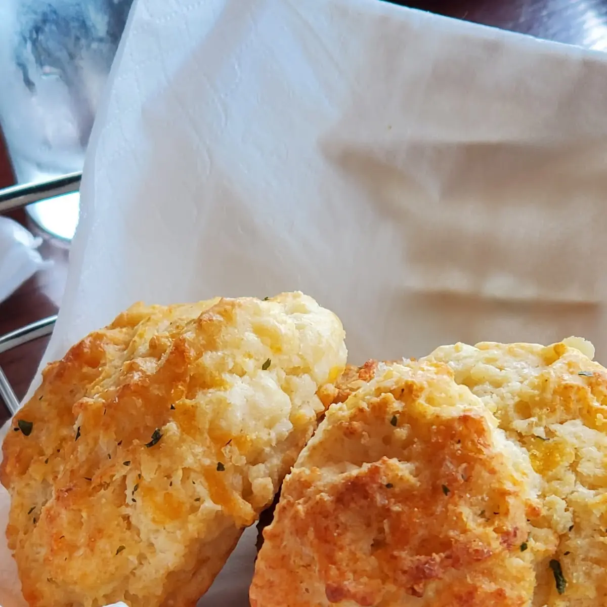 Cheddar Bay Biscuits