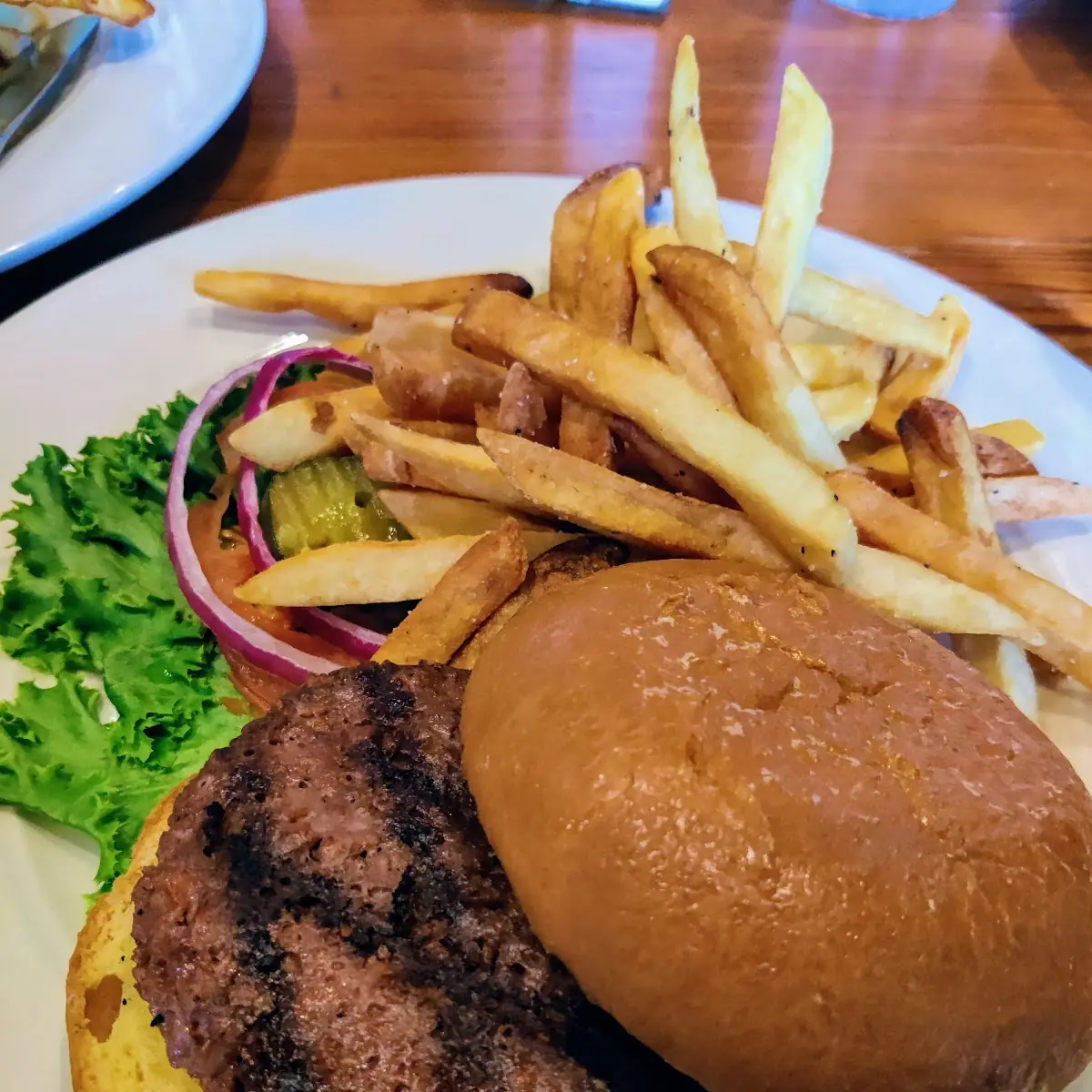 Glacier Bay Cheeseburger