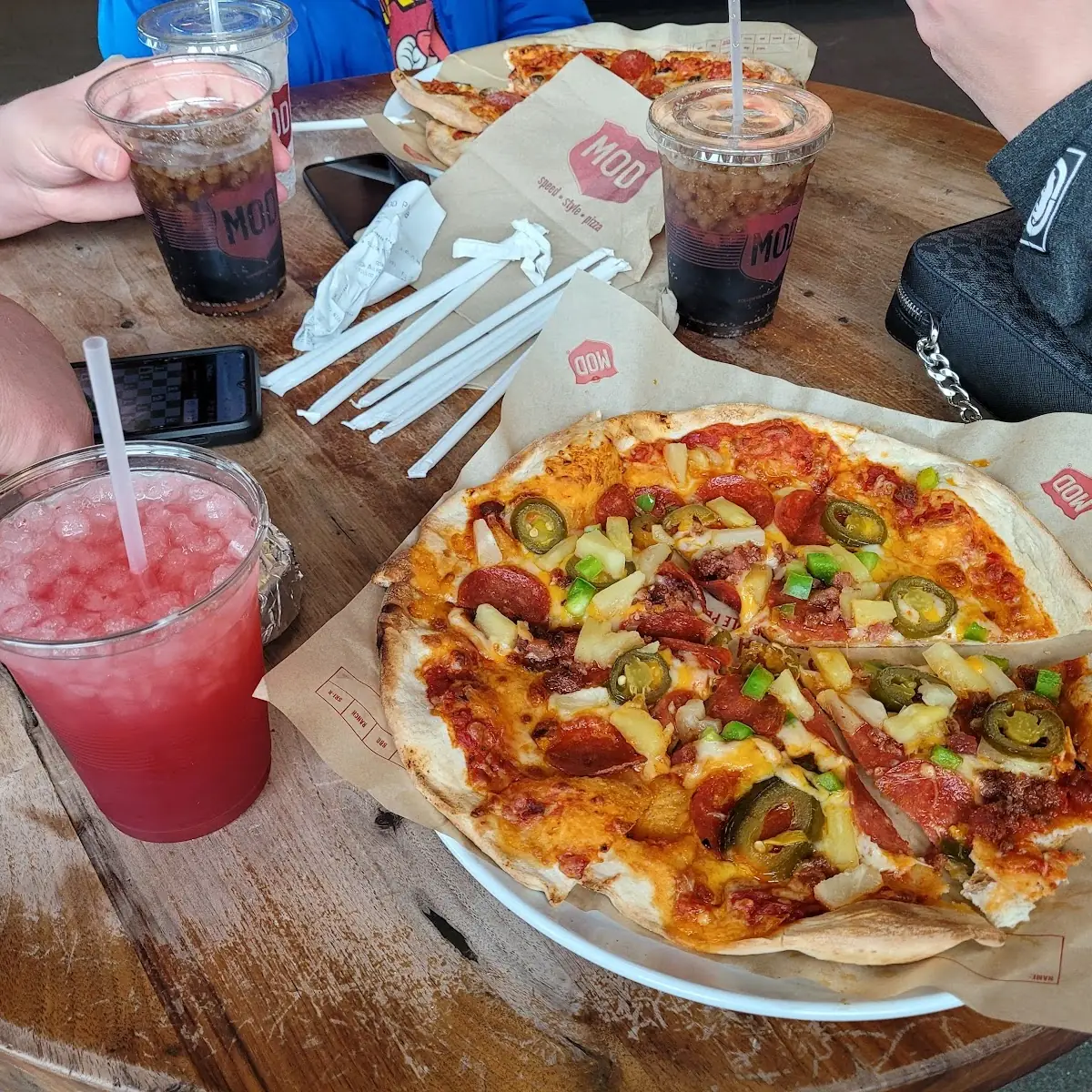 Create Your Own Pizza Pepperoni Bacon Bits Jalapenos Pineapple Green Peppers
