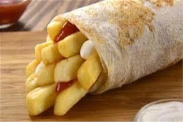 Fries on Saj Bread, شاورما حطب و نار Charc Shawarma
