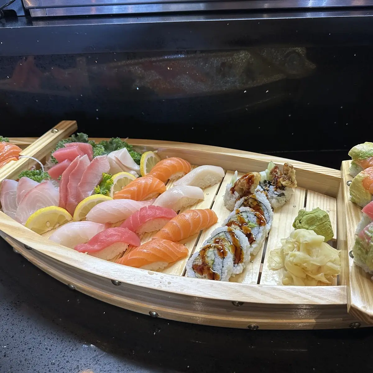 Sashimi Deluxe