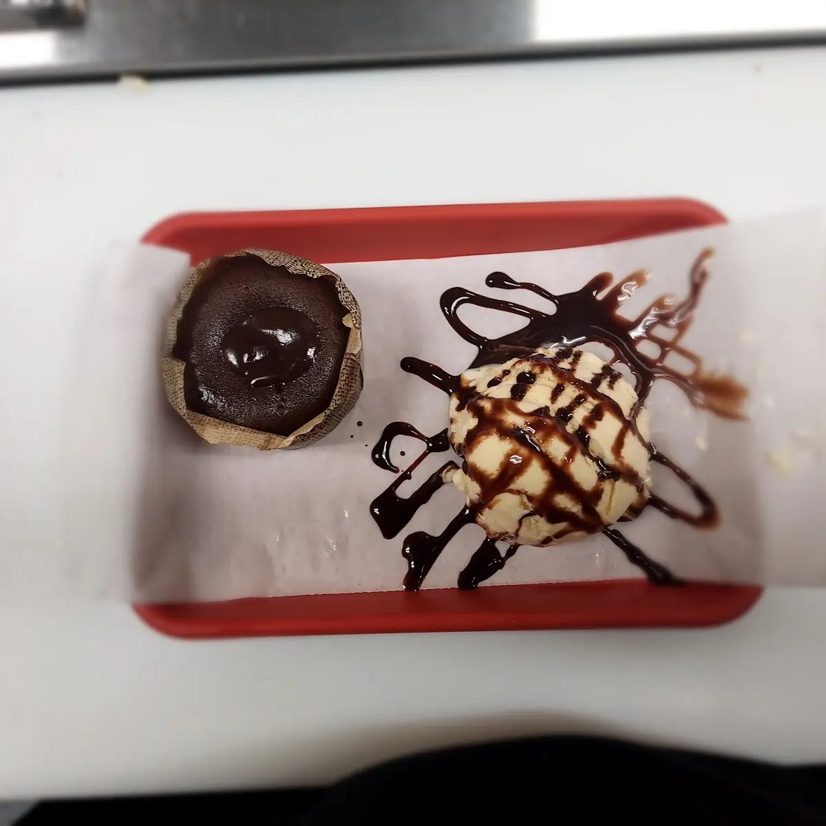 Chocolate Lava Cake w Ice Cream