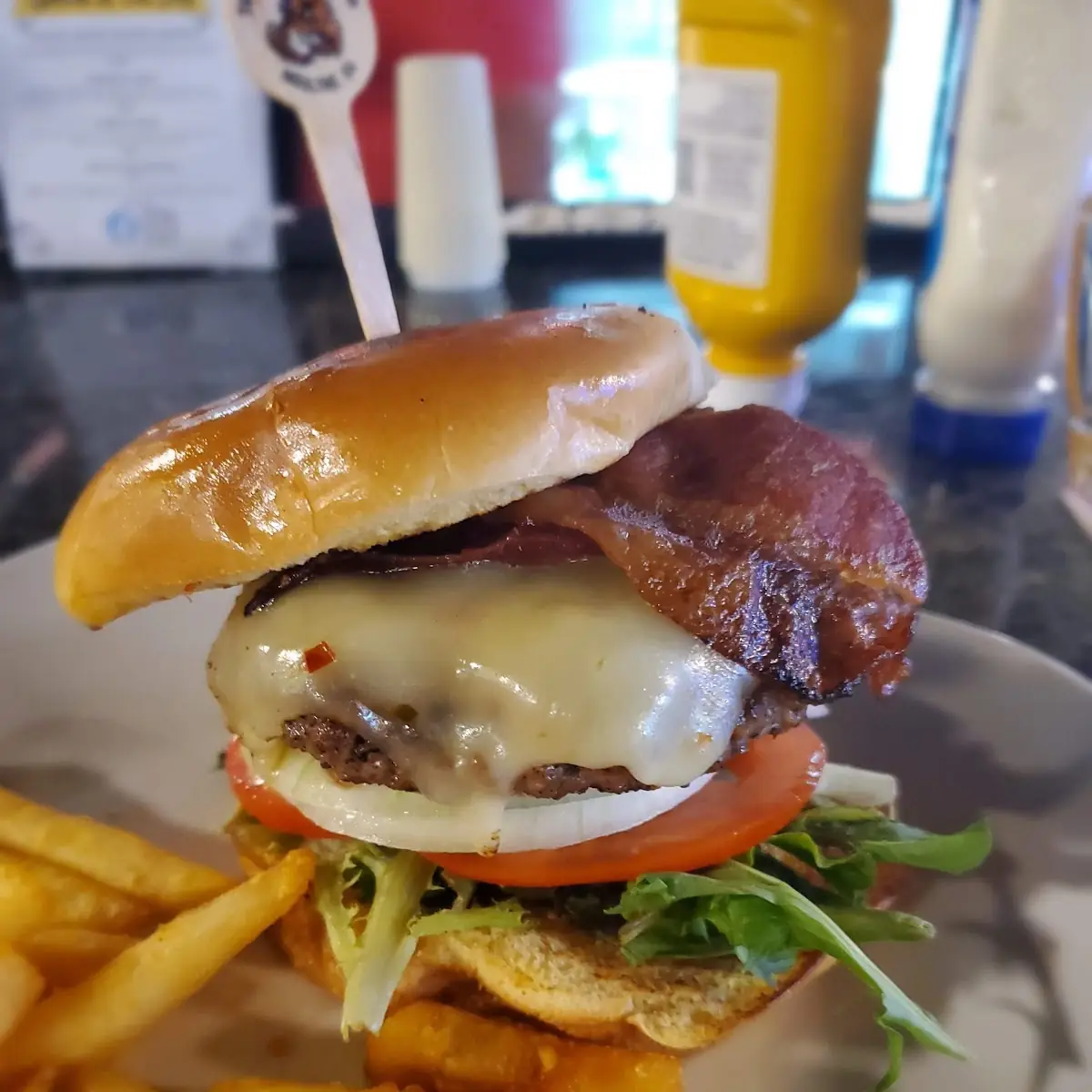 Bacon Cheeseburger