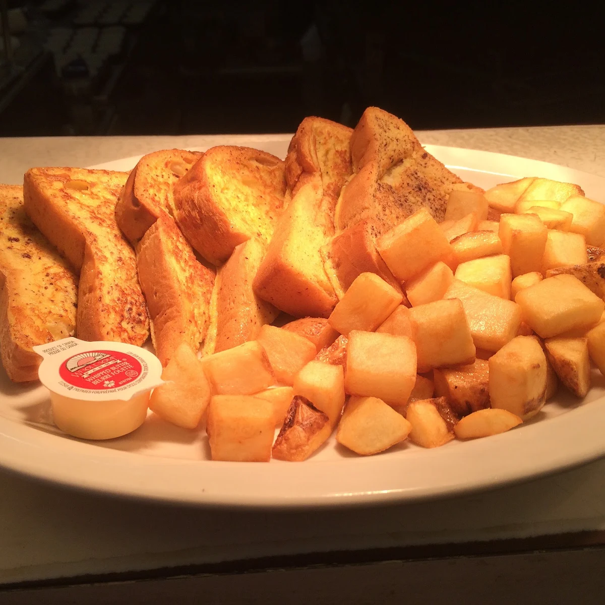 Soup & Garlic Toast