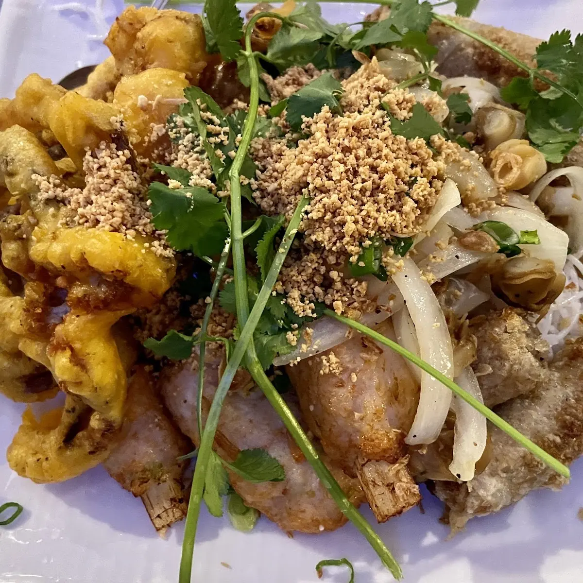 52. Fresh Pineapple Stir-Fried / Thơm Xào