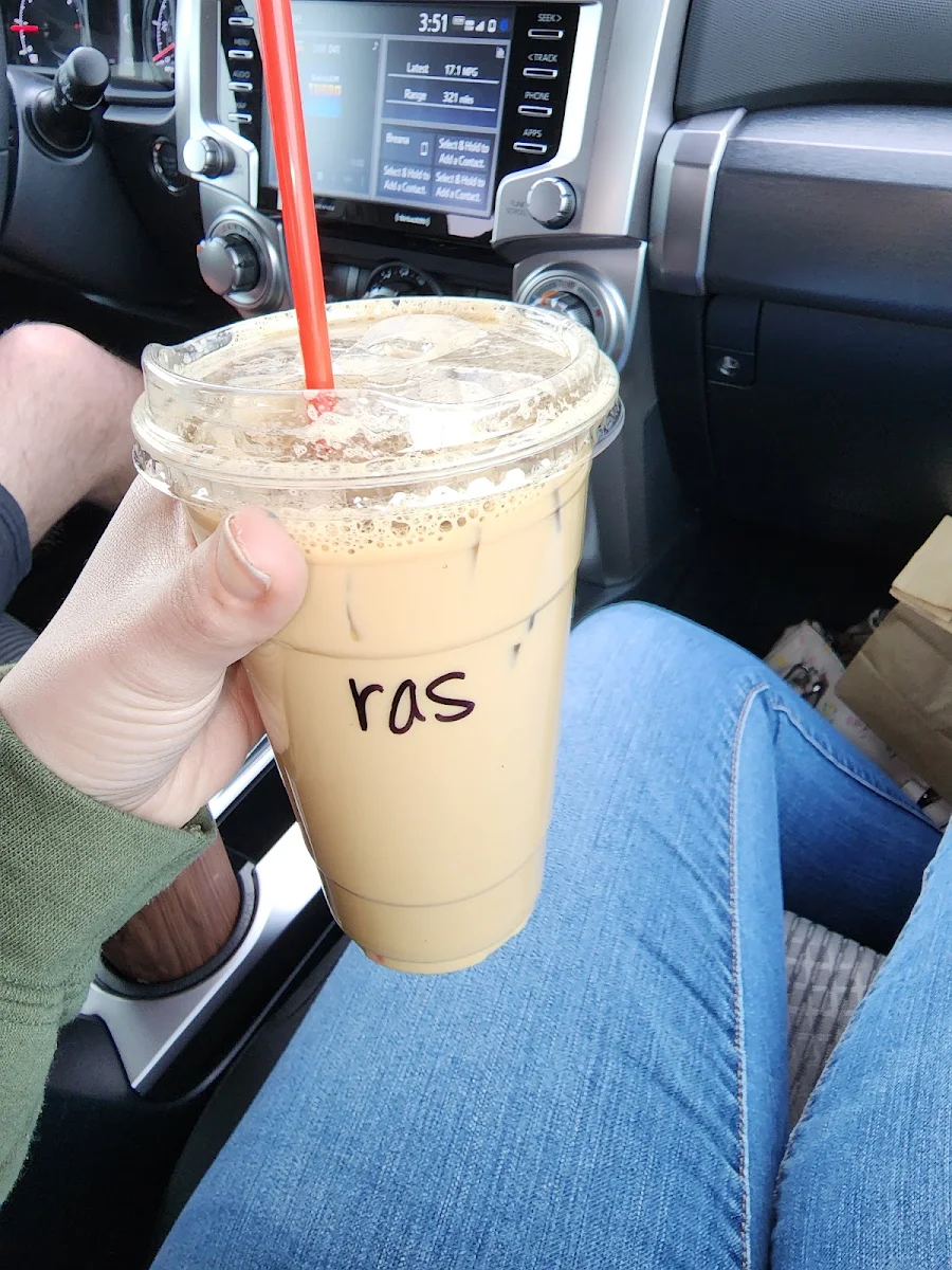 Iced Raspberry White Chocolate Mocha