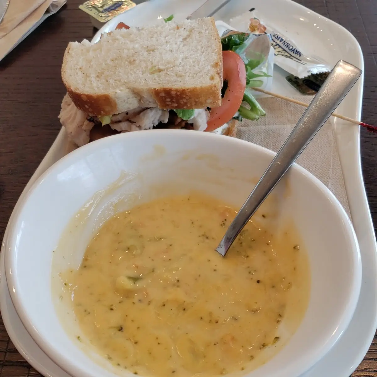 Cheddar Cheese & Broccoli Soup