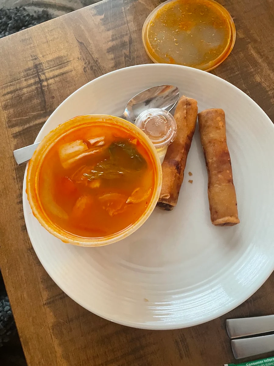Tom Yum Soup, Lotus Thai & Vietnamese Cuisine