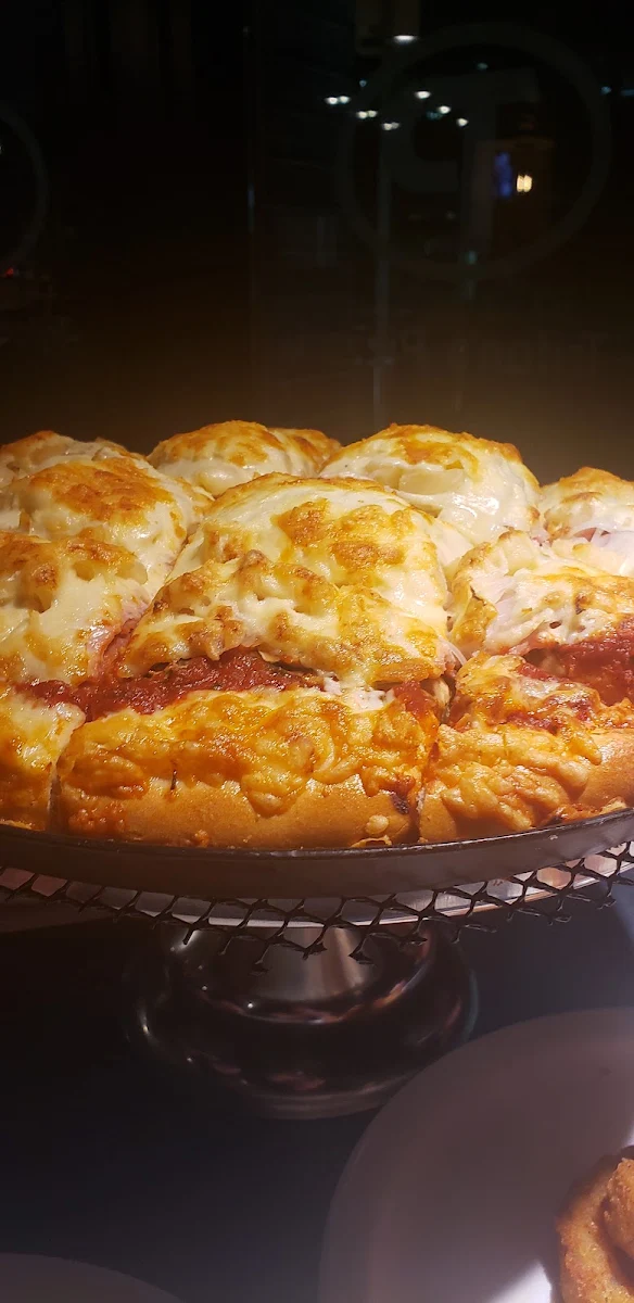 Highlights, Trifon's Pizza & Spaghetti House