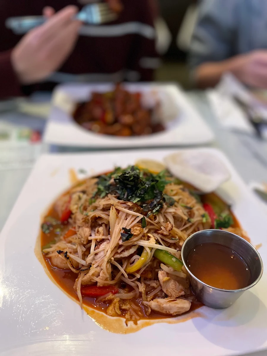 Pad Thai Et General Tao, Fusionasie