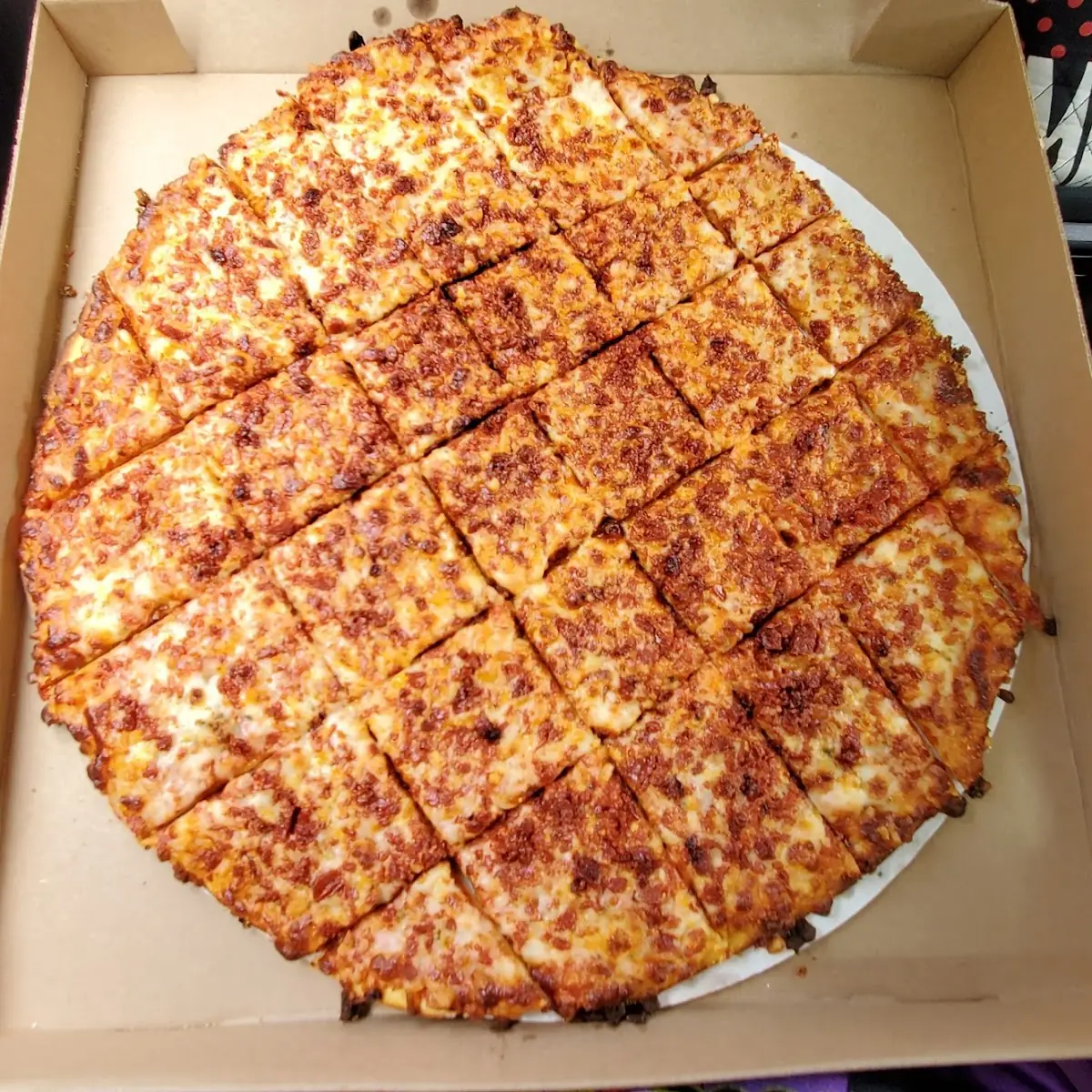 Large 16-Inch Pepperoni Pizza