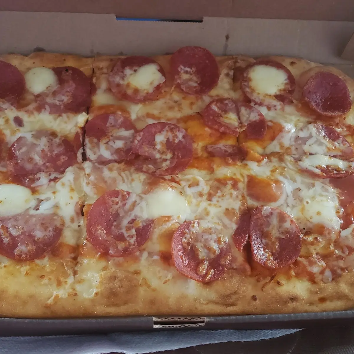 Pepperoni Flatbread Pizza