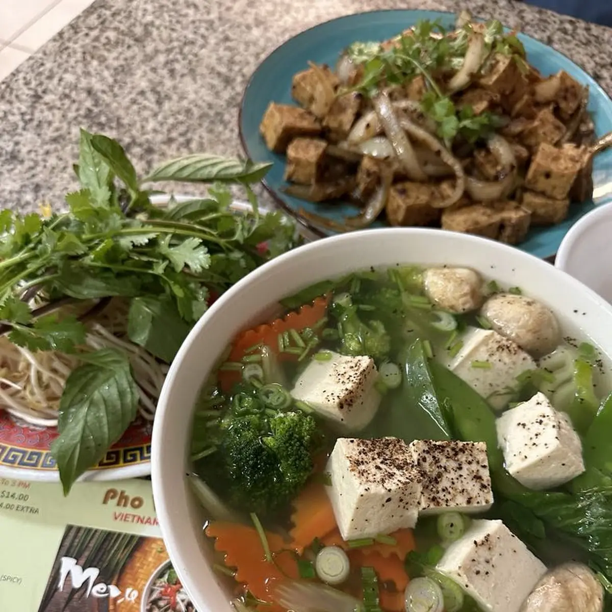 RNs with Tofu and Vegetables Pho Dau Hu Rau Cai