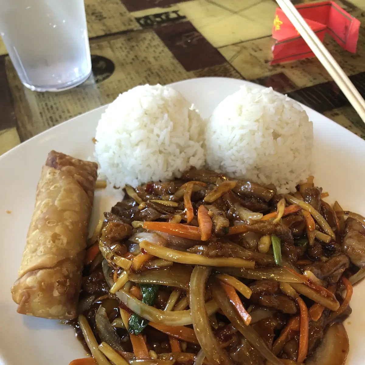 Szechuan Beef with Egg Roll and White Rice