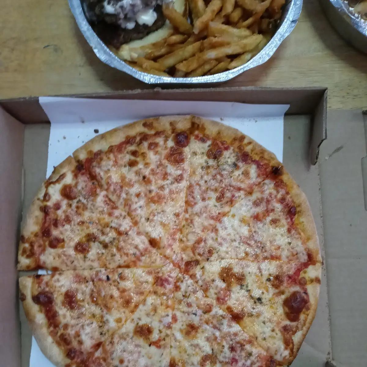 Small Pizza 8