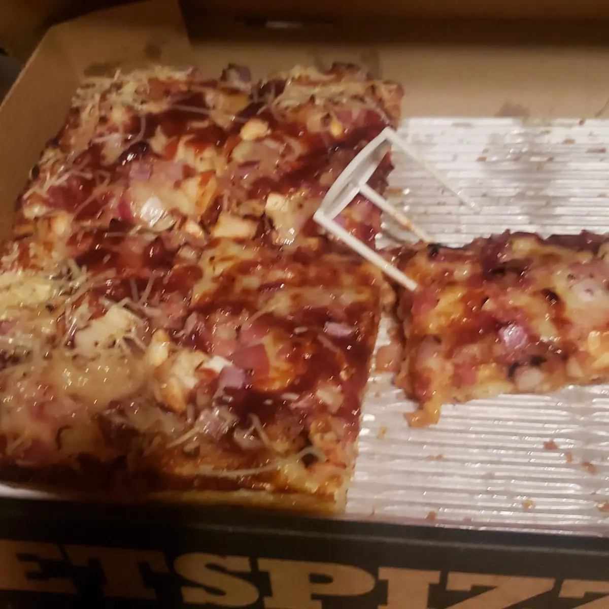Barbecue Chicken Pizza