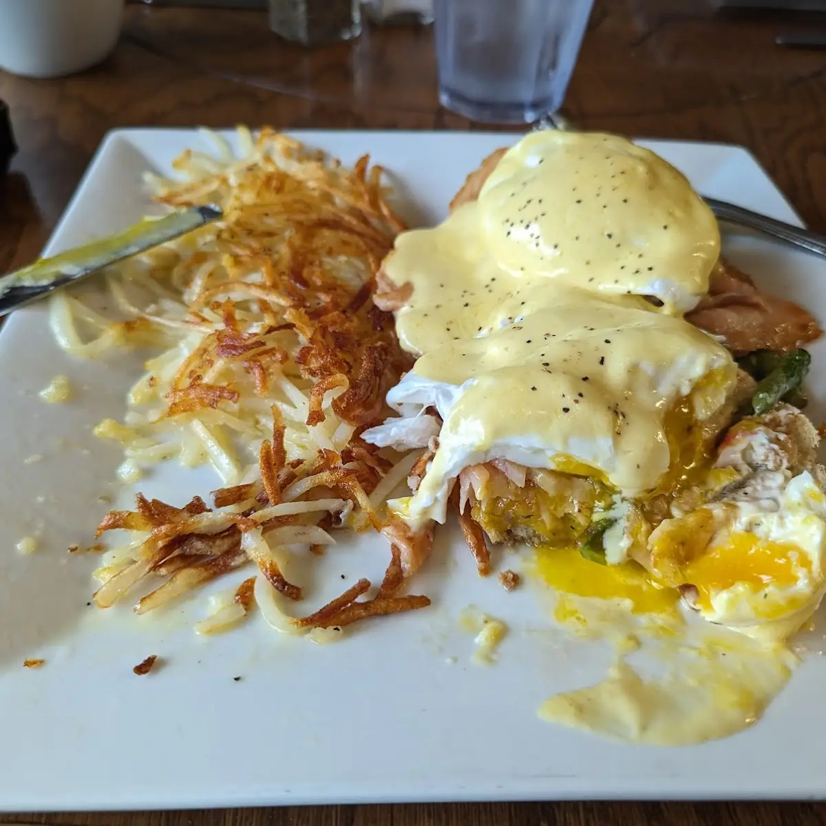 Eggs Benedict with Asparagus & Crab Cakes