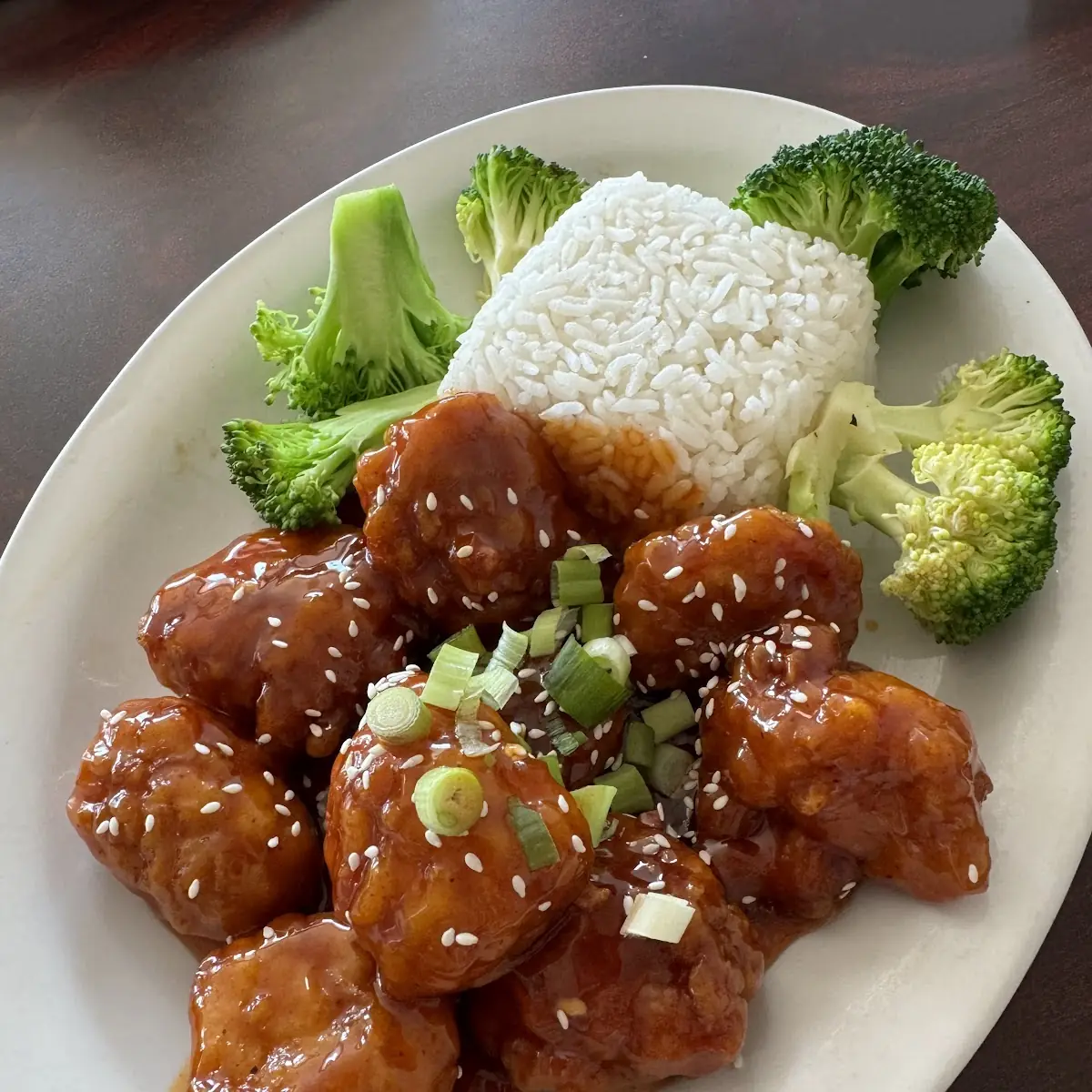 Sesame Chicken with Steamed Broccoli