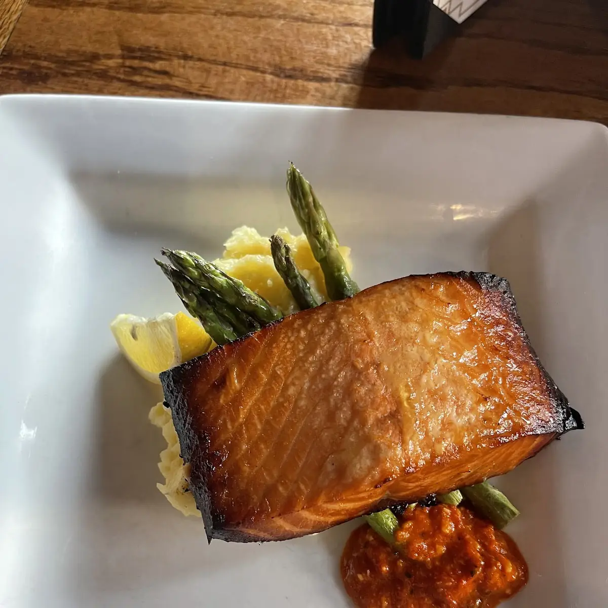 Grilled Salmon with Roasted Asparagus