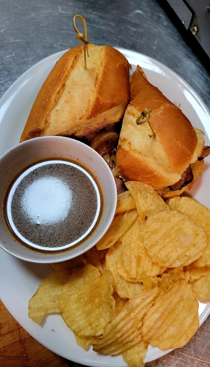 French Dip with Grilled Onions