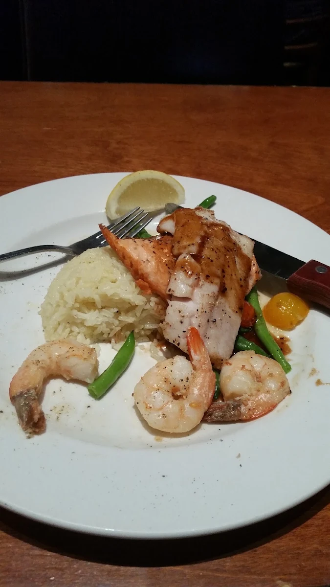 Cajun Snapper & Prawns, Vault Restaurant