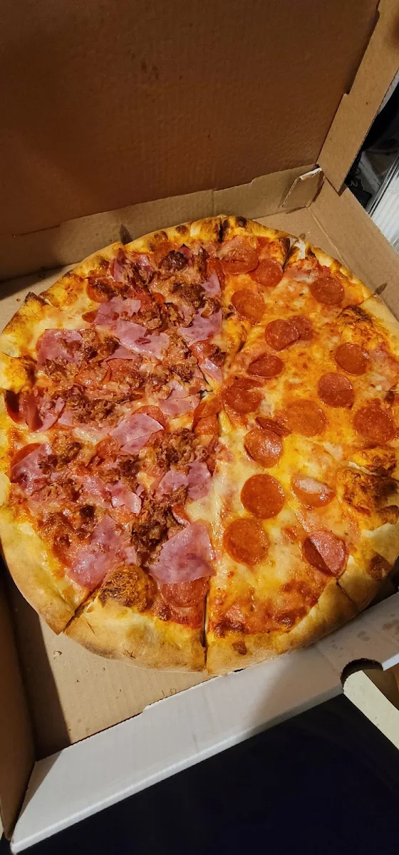 Pepperoni Pizza