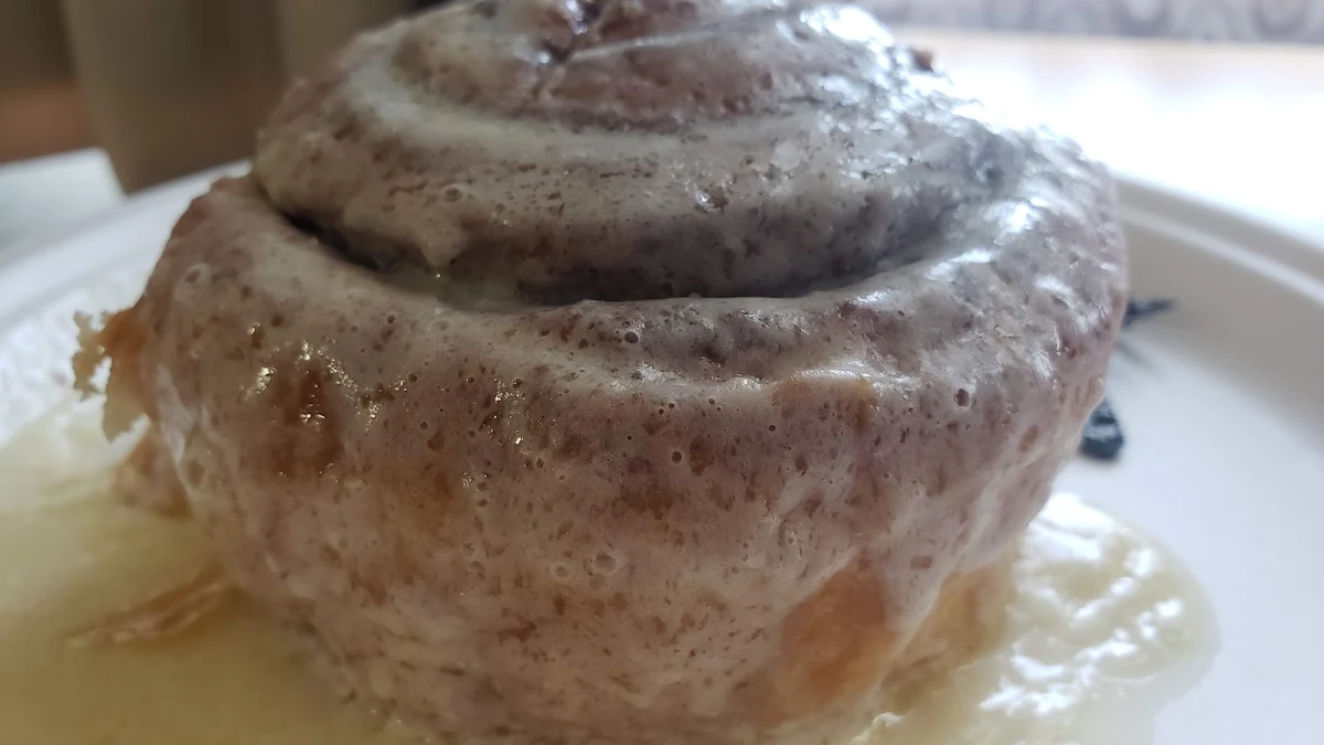 Cinnamon Roll