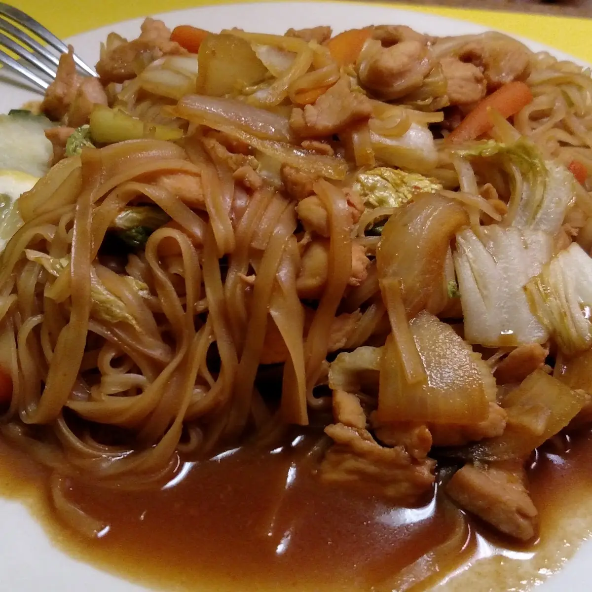 Chicken Lo Mein