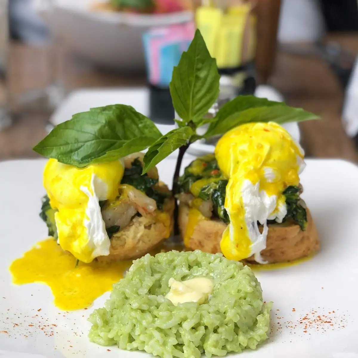 Thai Eggs Benedict