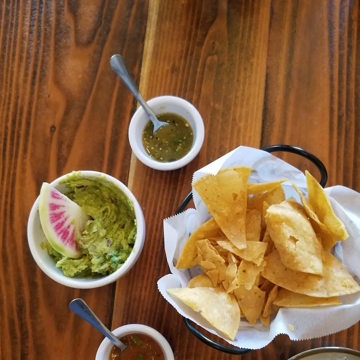 Fresh Guacamole Chips and Salsa