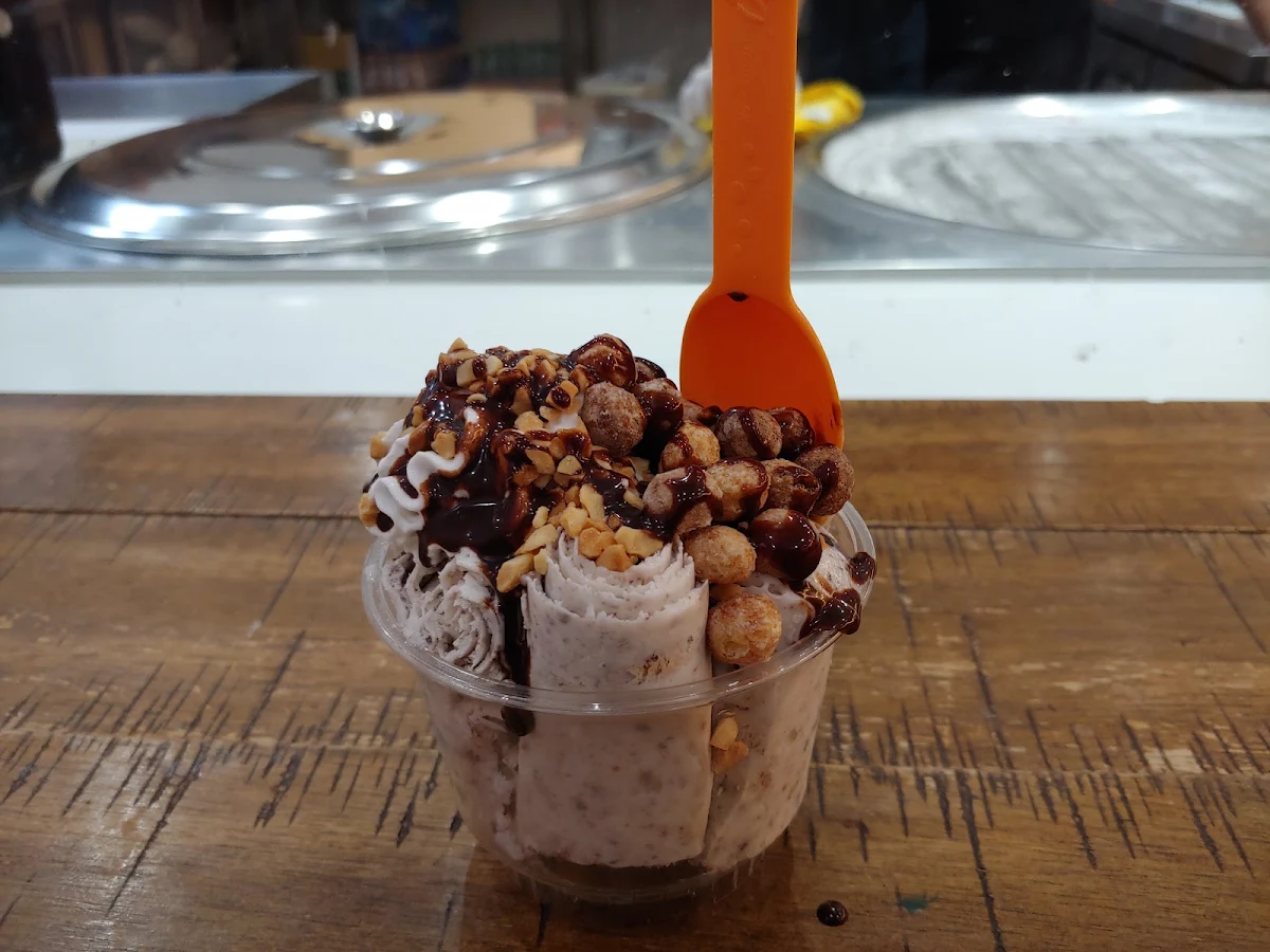Peanut Butter Chocolate Ice Cream Roll