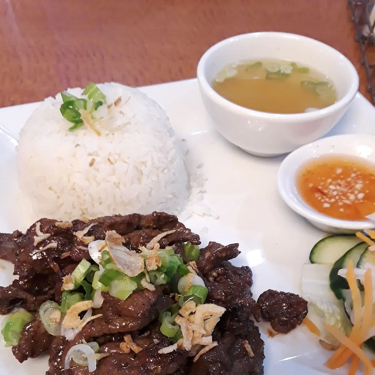 Grilled Beef with Steamed Rice
