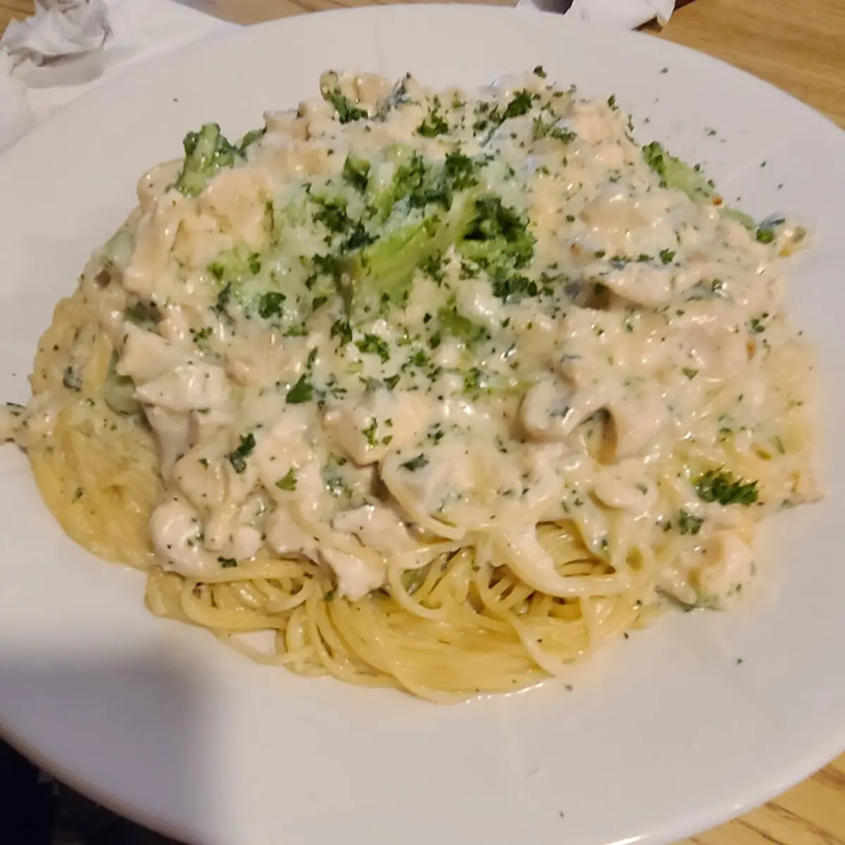 Chicken Alfredo Pasta with Broccoli