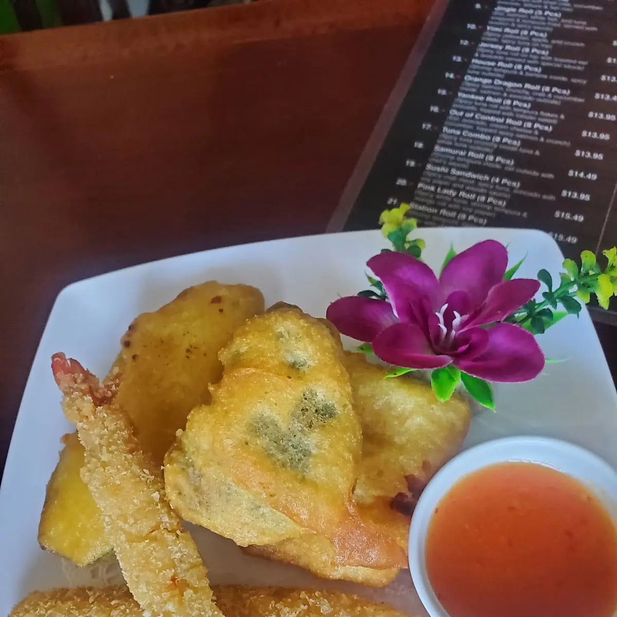 Shrimo and Veggies Tempura Appetizer