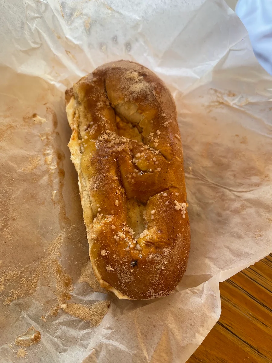 Cinnamon Sugar Pretzel