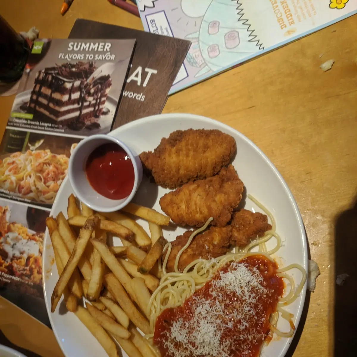 Kids Chicken Strips Spaghetti