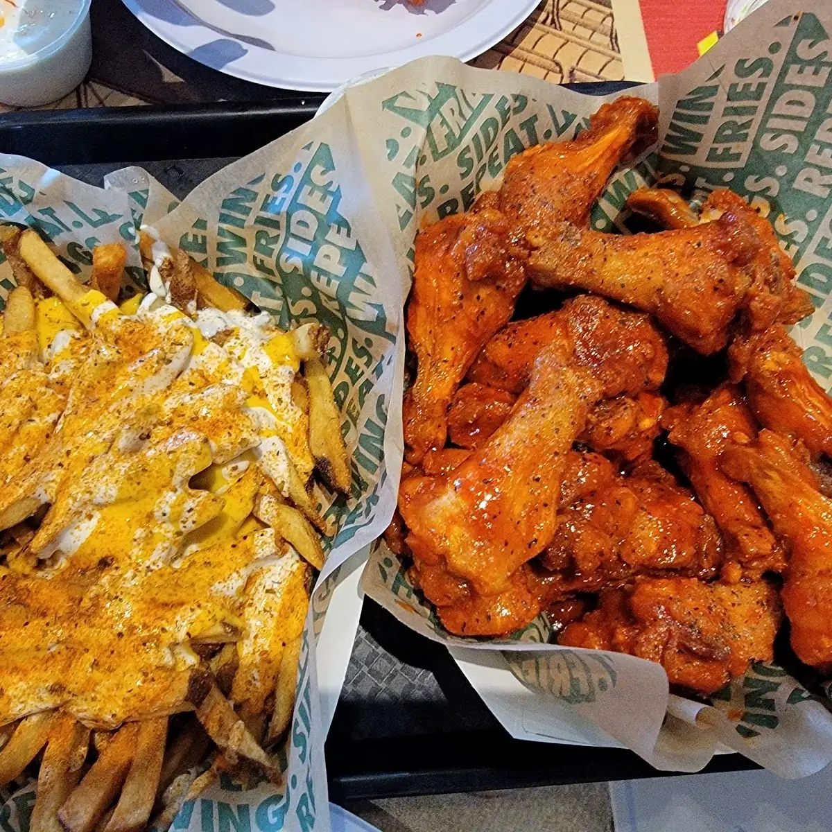 Hot Lemon Pepper Wings w Voodoo Fries