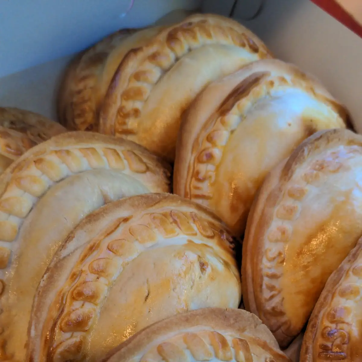 Baked Empanadas with Dipping Sauce