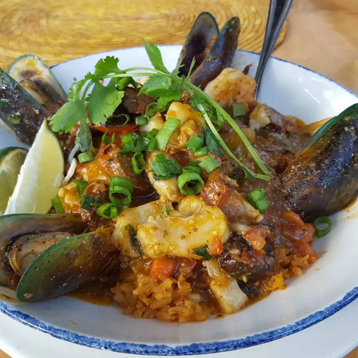 Barra Barra Seafood Paella