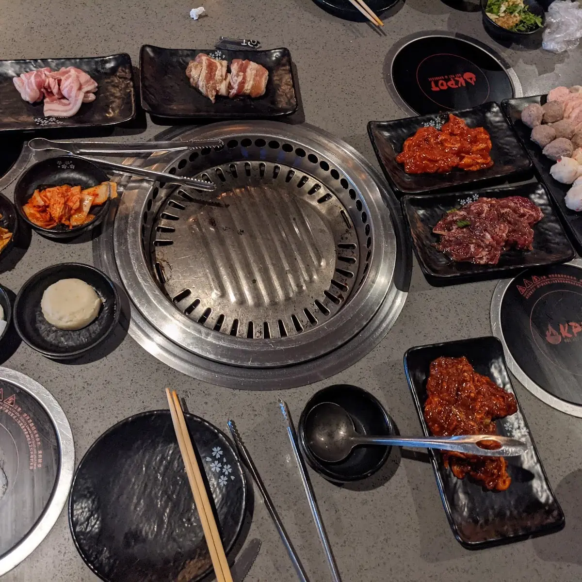 Enjoy Both BBQ & Hot Pot