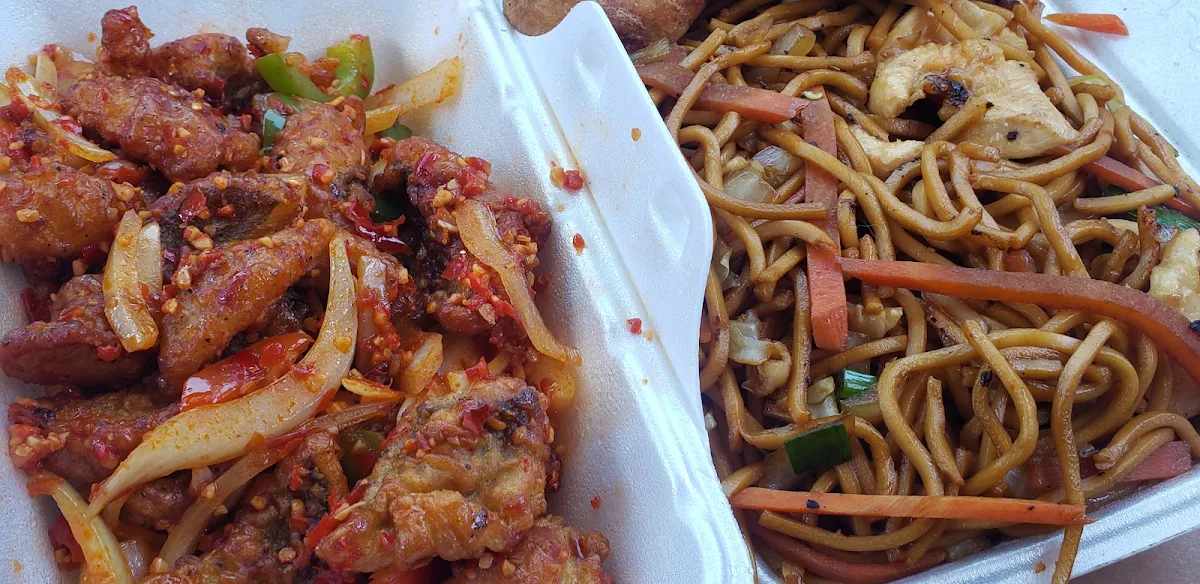 Wave Fish and Chow Mein, Caribbean Wave