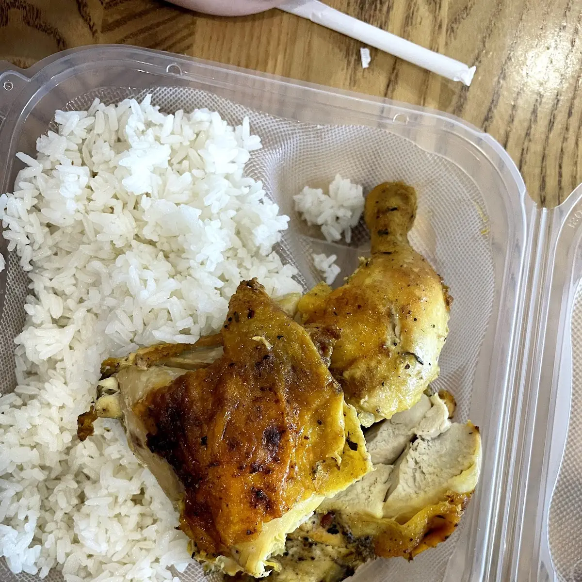 Arroz Blanco Con Pollo Asado