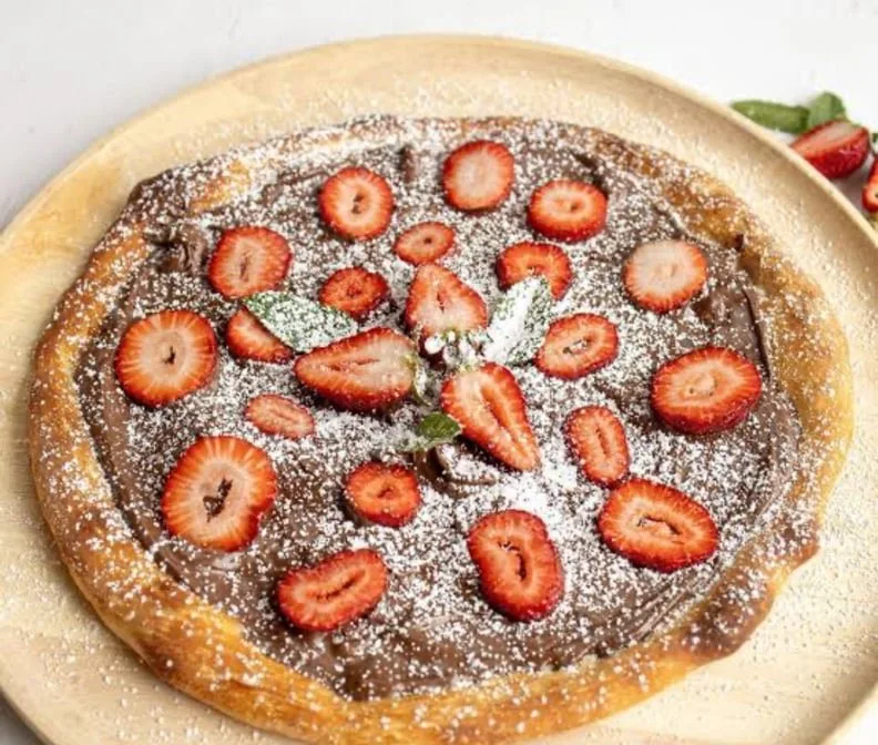 Nutella Pizza, La Q Woodfire Pizza & Italian Restaurant (BYO)