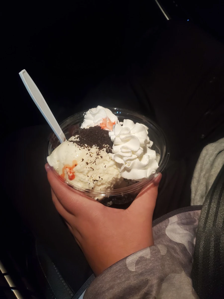 Brownie Sundae