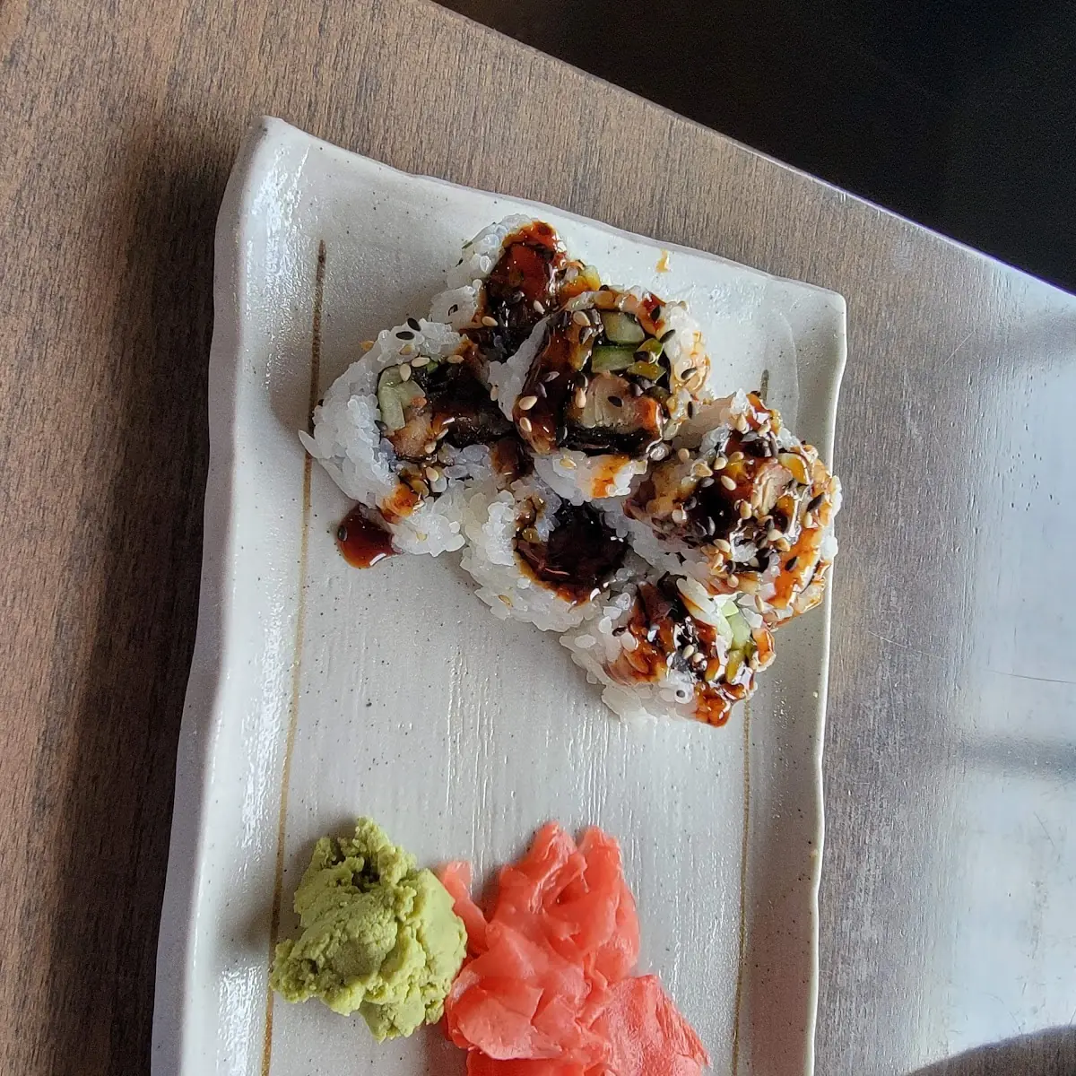 Eel Avocado Roll