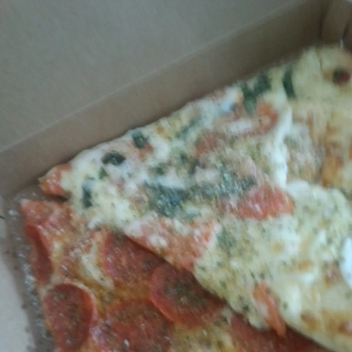 Tomato Basil Pizza