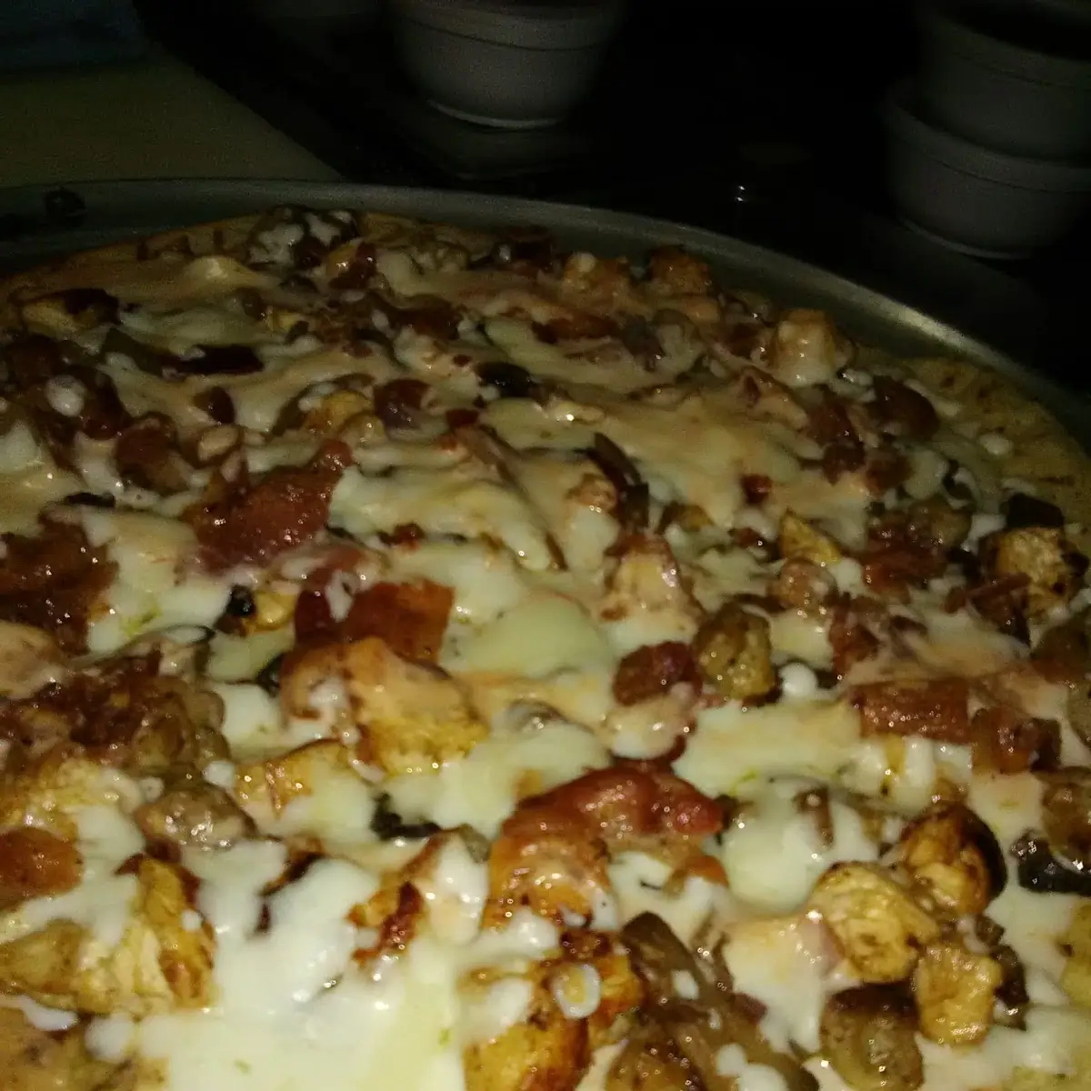 Chicken Carbonara Pizza