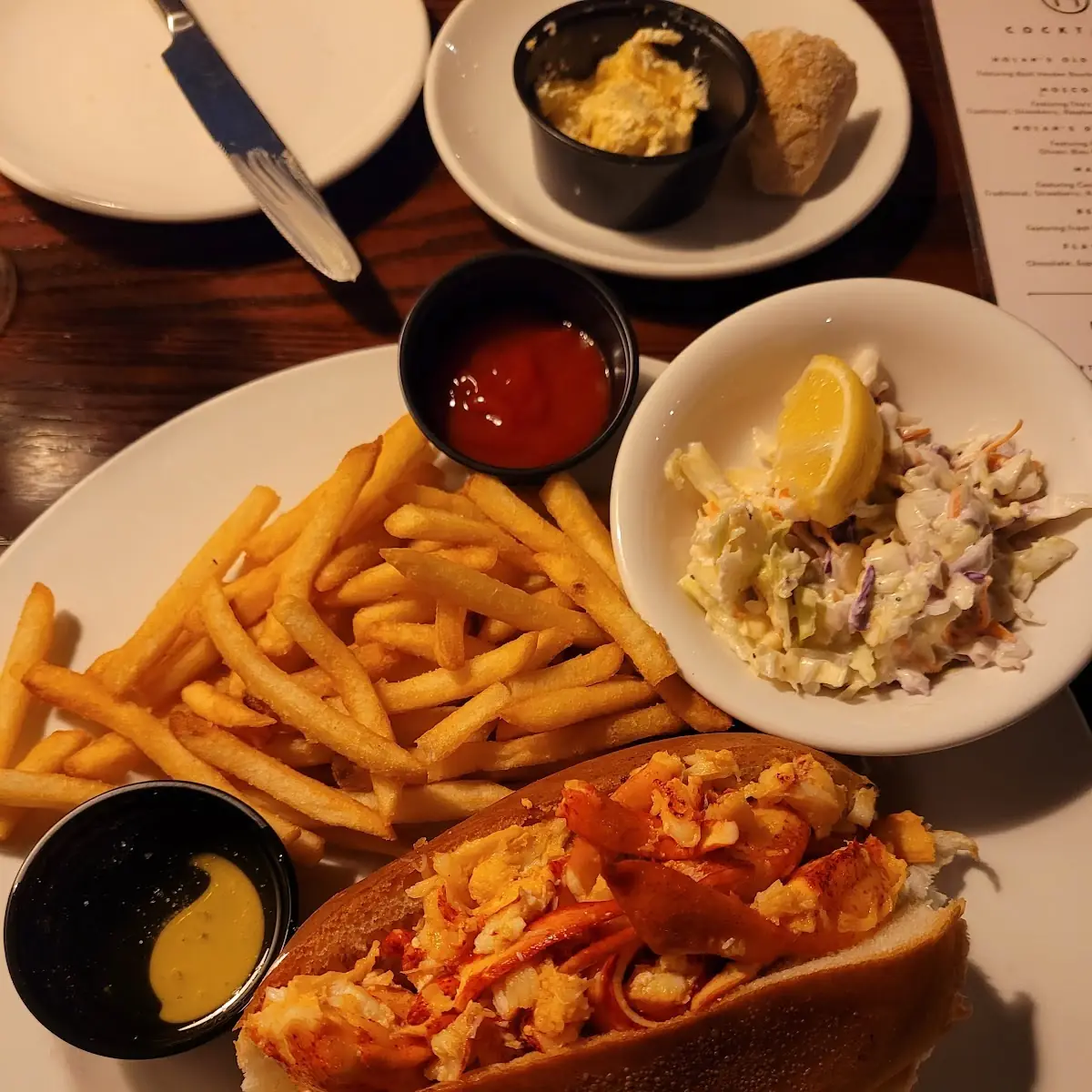 Lobster Roll & Sweet Potato Fries
