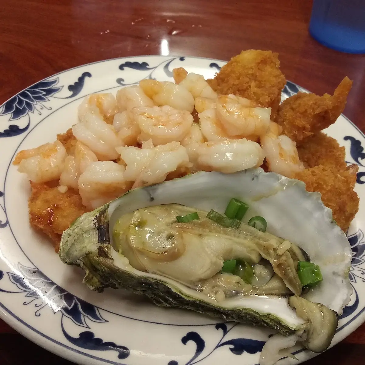 Shrimp & Scallops Kew Chow