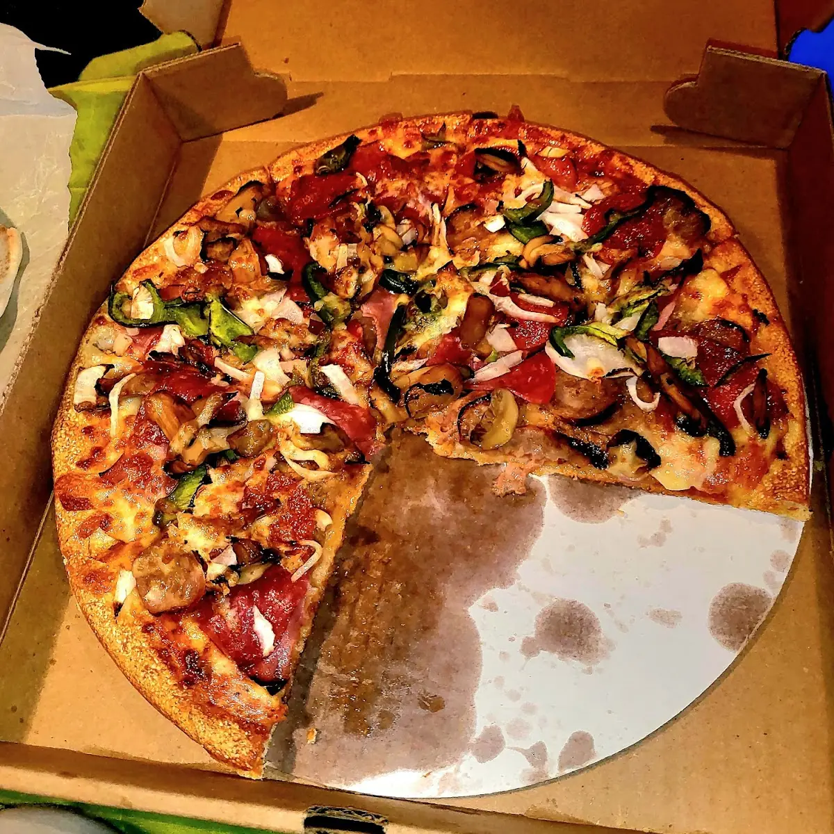Chicken Supreme Pizza